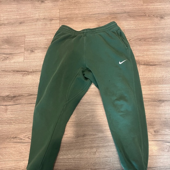 Nike Forest Green Sweatpants - Picture 1 of 5